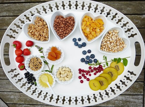 Quelle est la particularité des plateaux-repas ?